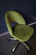 Židle Mood na kolečkách – látka Jasmin 36, zlatá konstrukce, nastavitelná výška - Obrázek 2