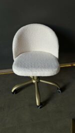 Židle Soft bílý buklé, na kolečkách, zlatá podnož - Obrázek 2