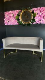 Pohovka Loft oválná 130см  béžový velur, zlatá konstrukce - Obrázek 2