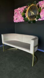 Pohovka Loft oválná 130см  béžový velur, zlatá konstrukce - Obrázek 3