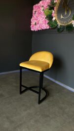 Koupit barová židle Bloom černá konstrukce žlutý velur | Barová židle do kuchyně a salonu - Obrázek 2