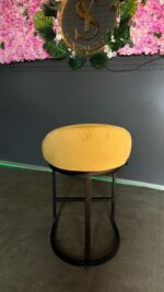 Koupit barová židle Bloom černá konstrukce žlutý velur | Barová židle do kuchyně a salonu - Obrázek 5