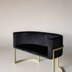 Pohovka Loft Oval 130 cm černý samet zlaté nohy