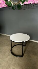 Konferenční stolek loft kulatý bílý s černou konstrukcí | Moderní stolek - Obrázek 2