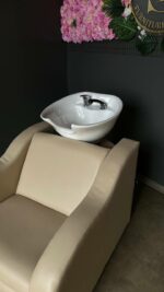 Kadeřnický mycí box Vibe béžový s bílou keramikou | Mycí křeslo do salonu - Obrázek 3