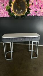 Stůl Art Lux Plus šedý velur stříbrné nohy – kosmetický stolek se zásuvkou - Obrázek 2